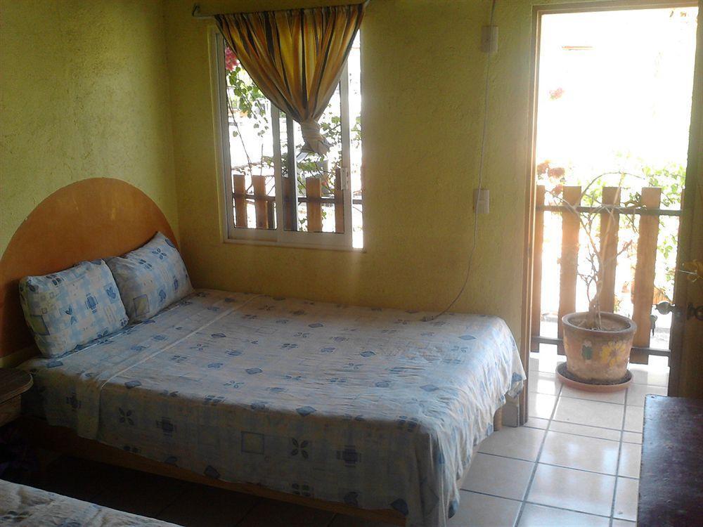 Hotel Las Salinas Zihuatanejo Exterior photo